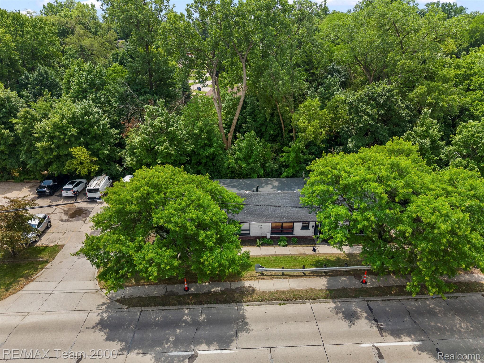 24821 5 Mile Road