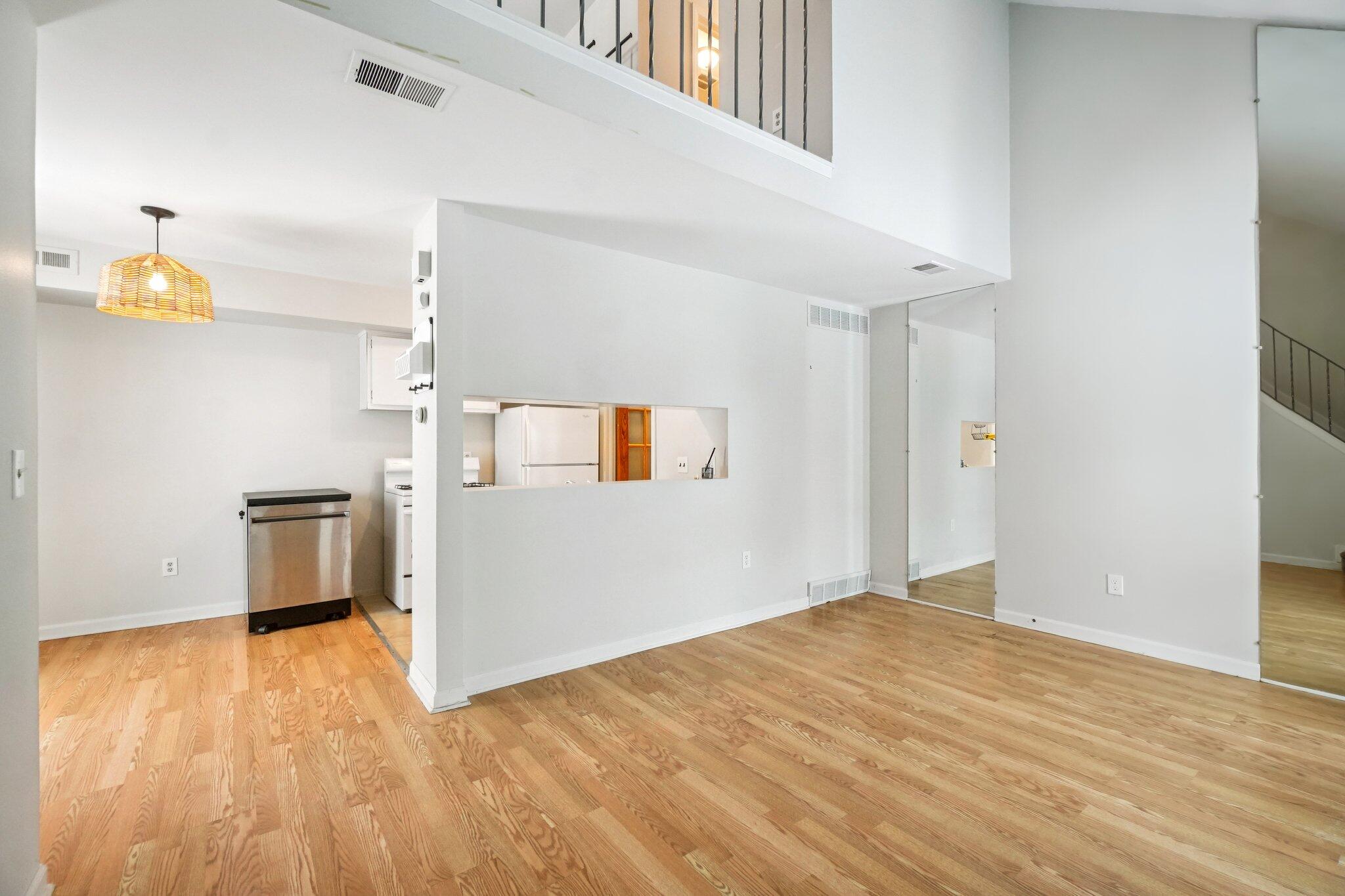 44432 Newburyport Drive