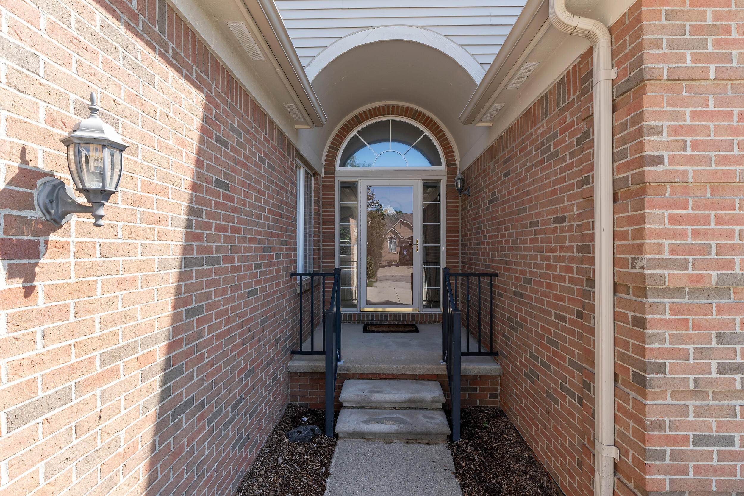 49454 N Glacier