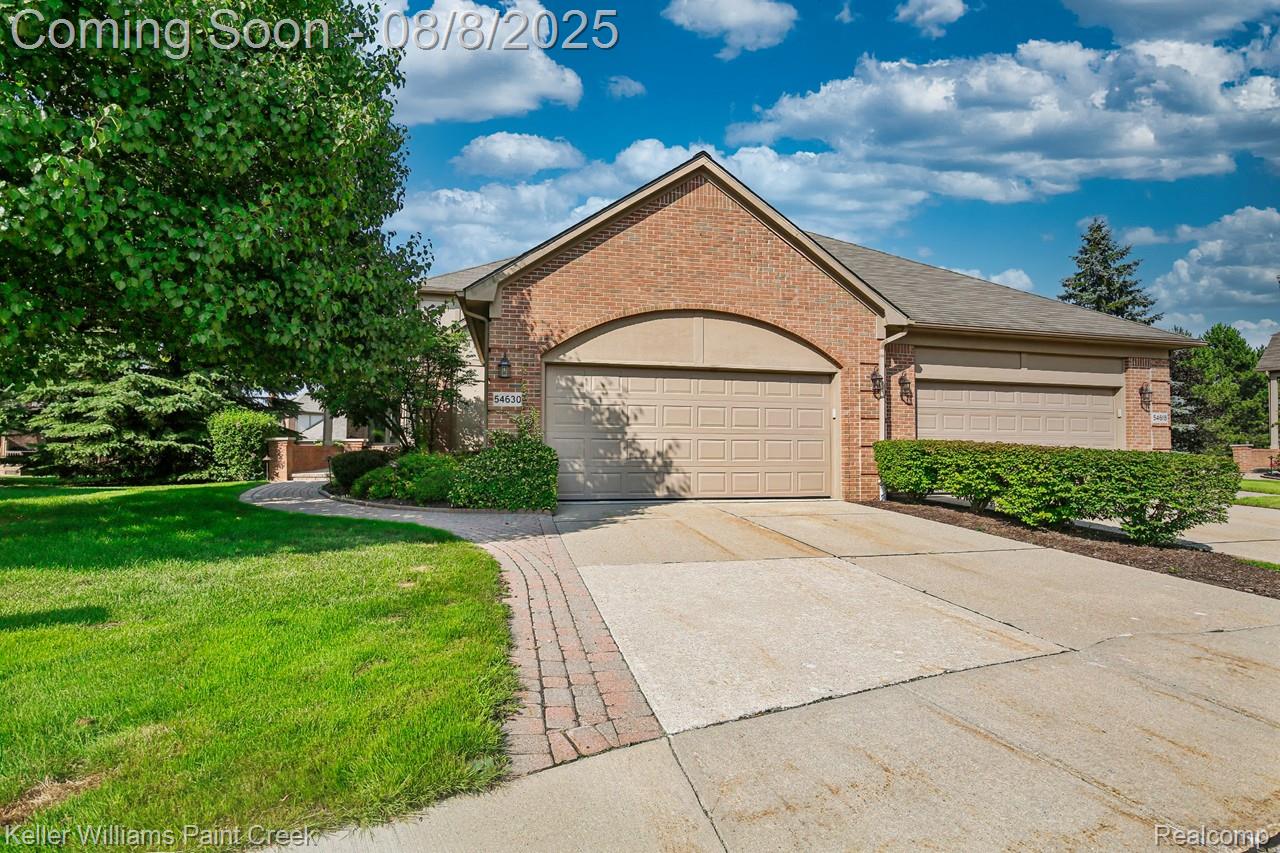 54630 Ashford Court