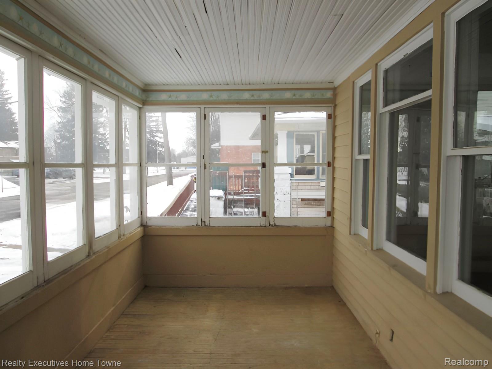 75 N Delaware Street