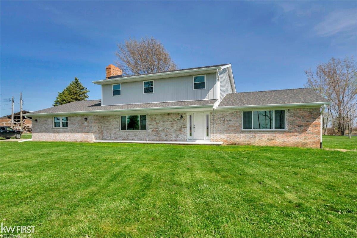 7685 Maple Valley Road