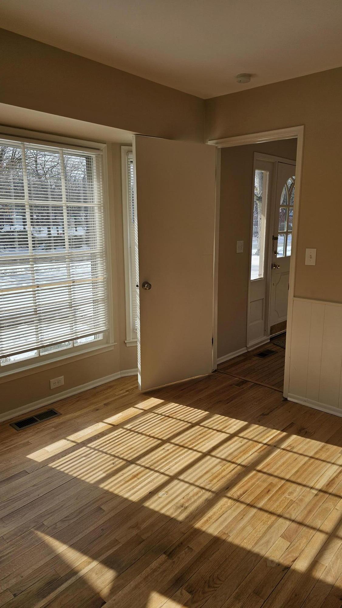 2901 E Eisenhower Parkway