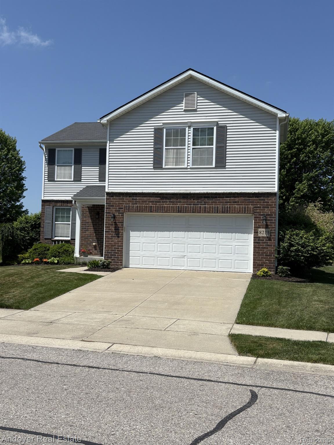 8213 Bayberry Court