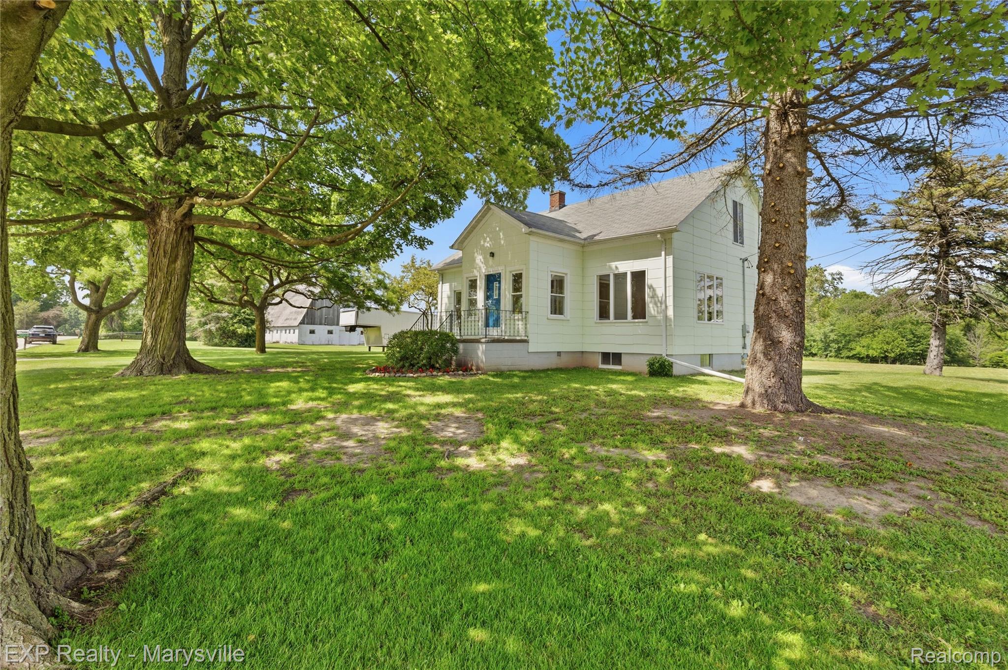 5694 Belle River Road