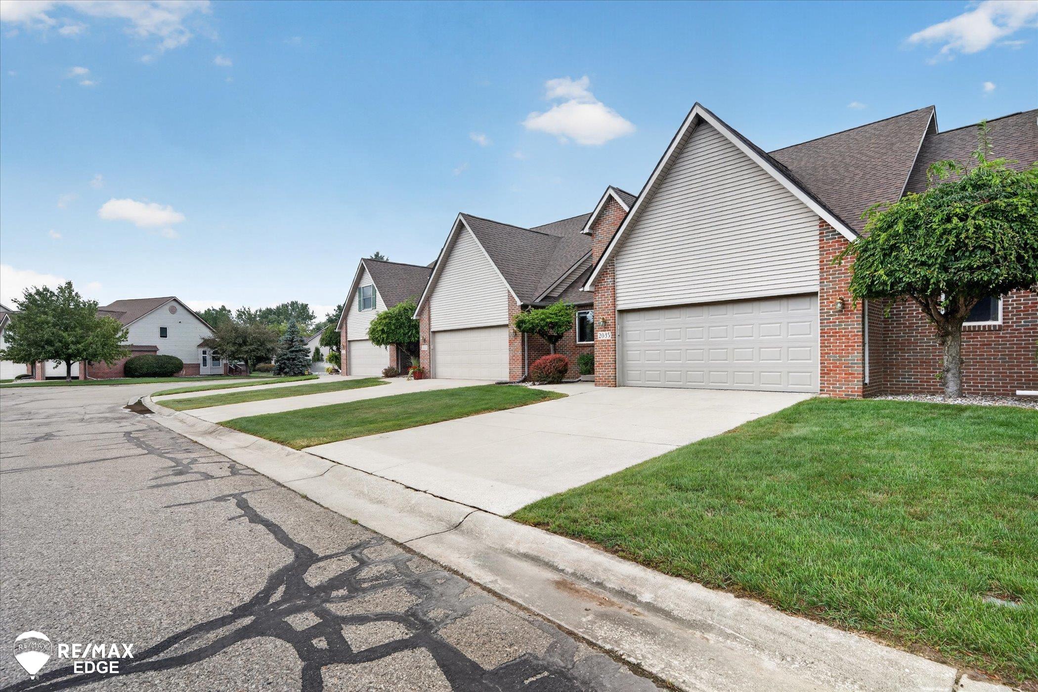 2035 Golfcrest Drive