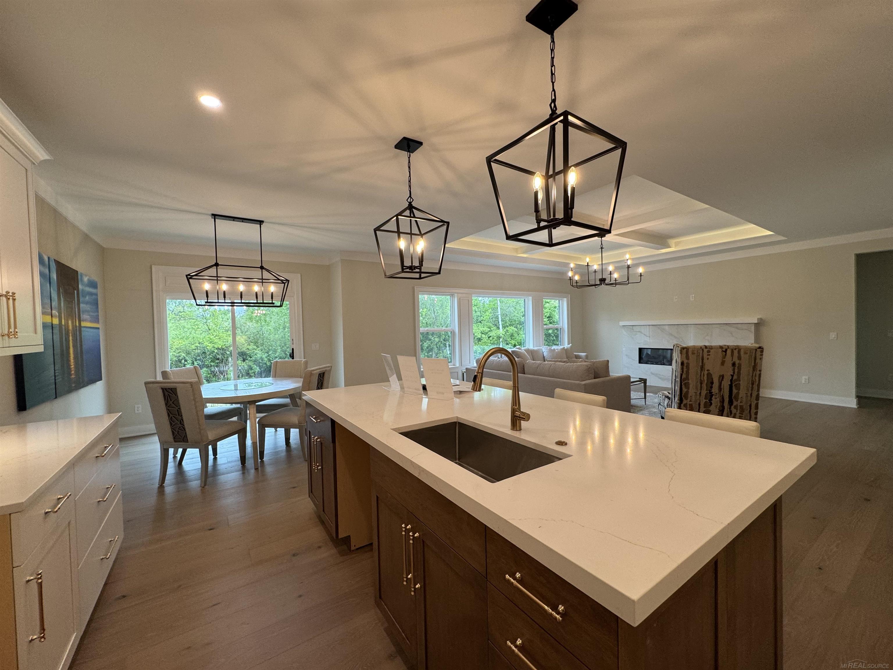 57287 Meadowridge Drive