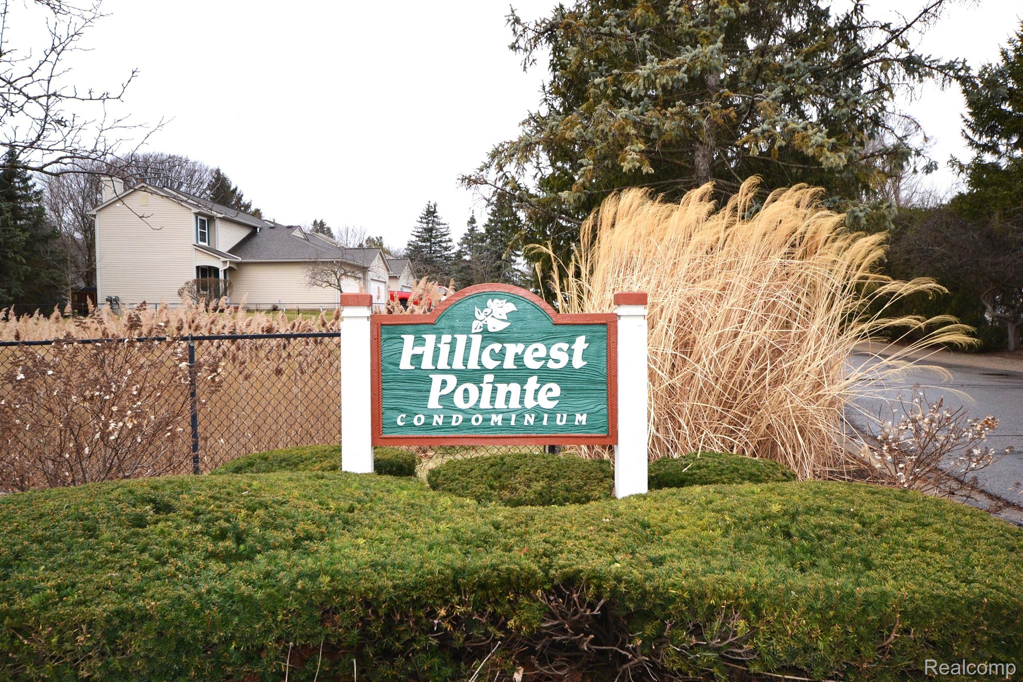 WaterfordCharterTownship_Oakland, Michigan 48328, United States, 2 Bedrooms Bedrooms, ,2 BathroomsBathrooms,Residential,Active,99499