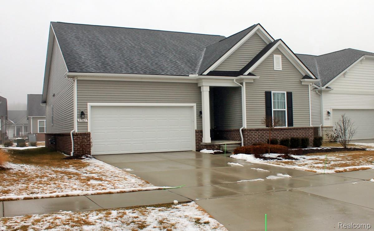 3761 Park Creek Lane