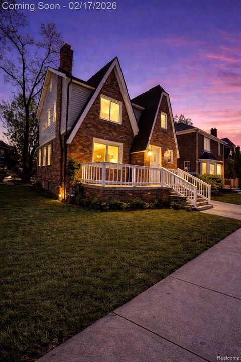 18238 Santa Rosa Drive Detroit City MI 48221