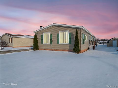 869 Trey Ridge Raisinville Township MI 48161