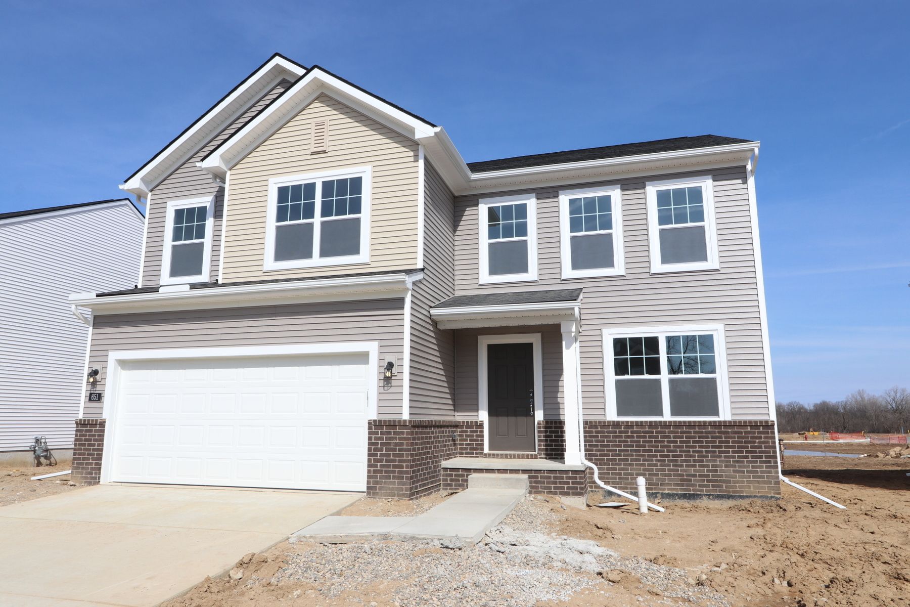 651 Countryside Drive
