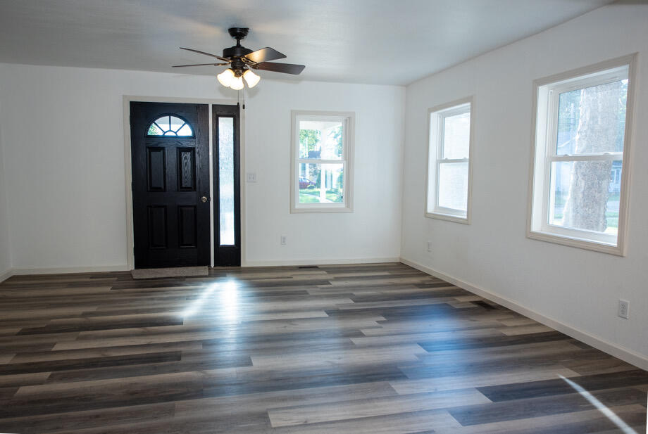 1120 8th Street