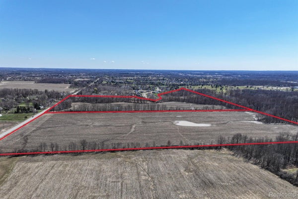 VL WHISPER RIDGE DRIVE, LAPEER, MI 48446 - Image c23eb9a5fa007d5a2eefd214b6536bba/3095398881