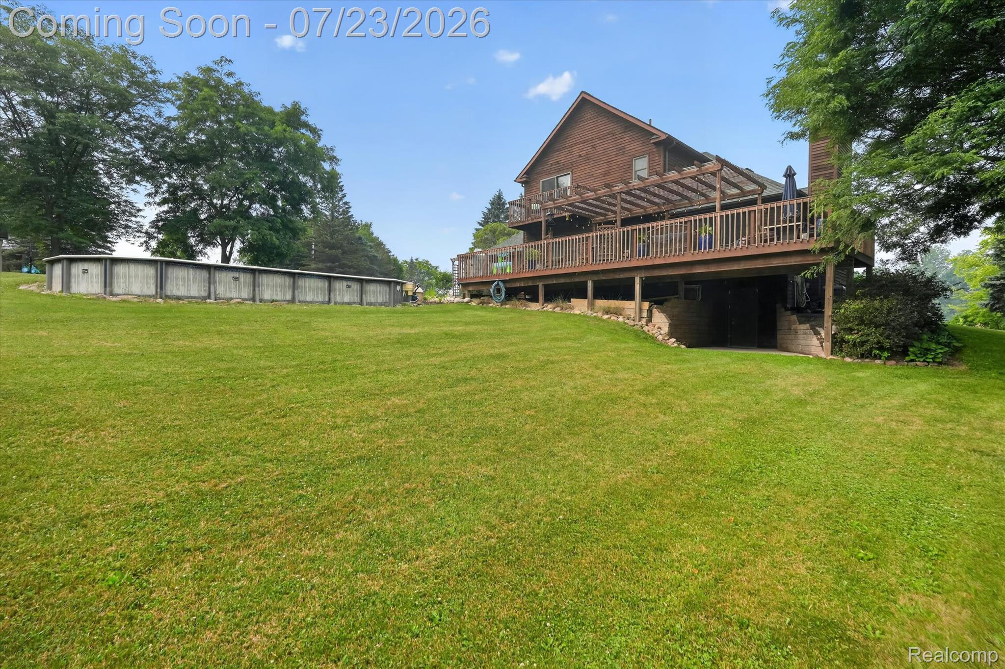 2795 Bird Road