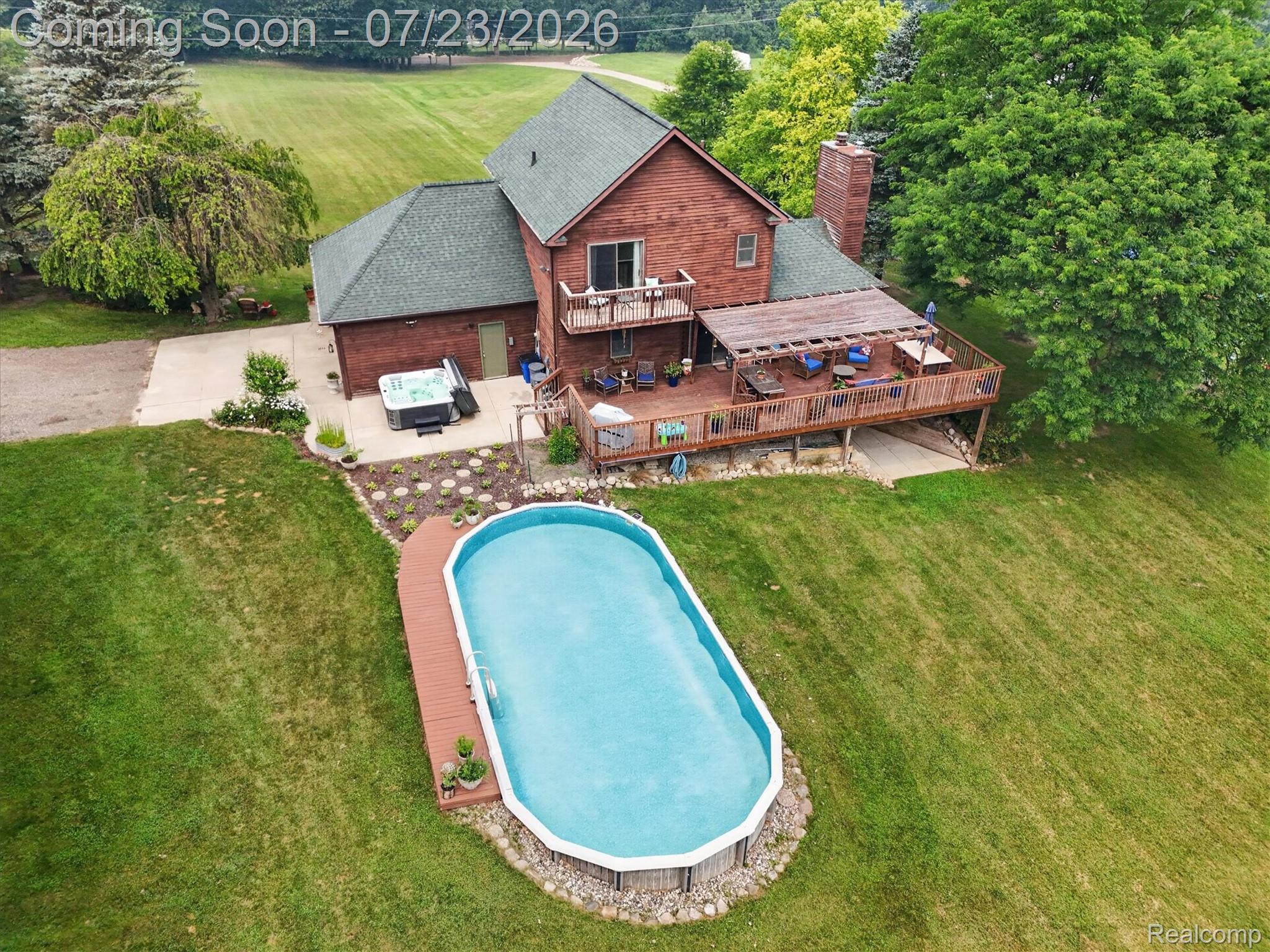 2795 Bird Road