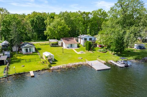 Photo of 92415 Gravel Lake Drive, Porter Township, MI 49065 (MLS # 66026023865)