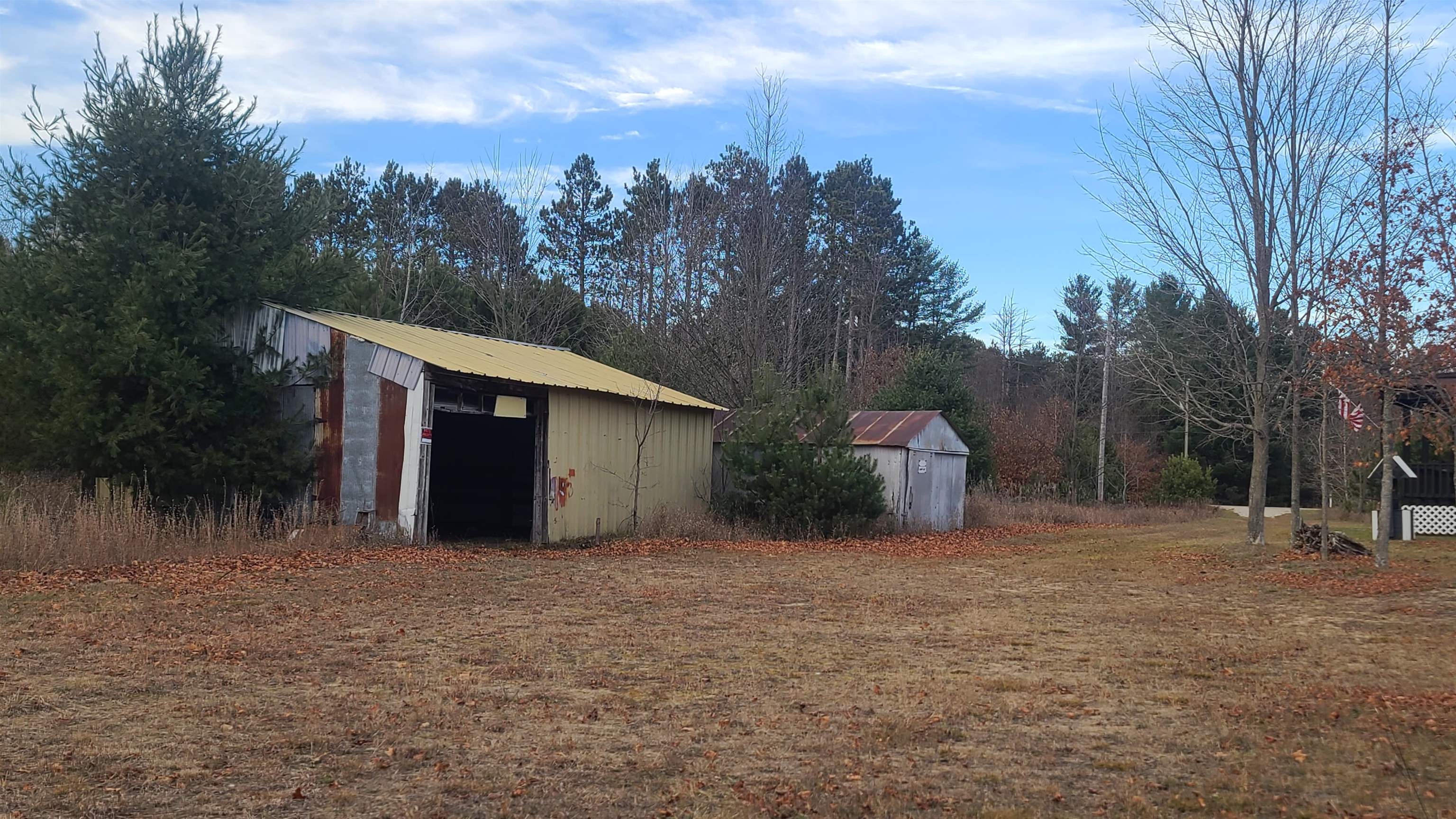 740 E East County Line Road