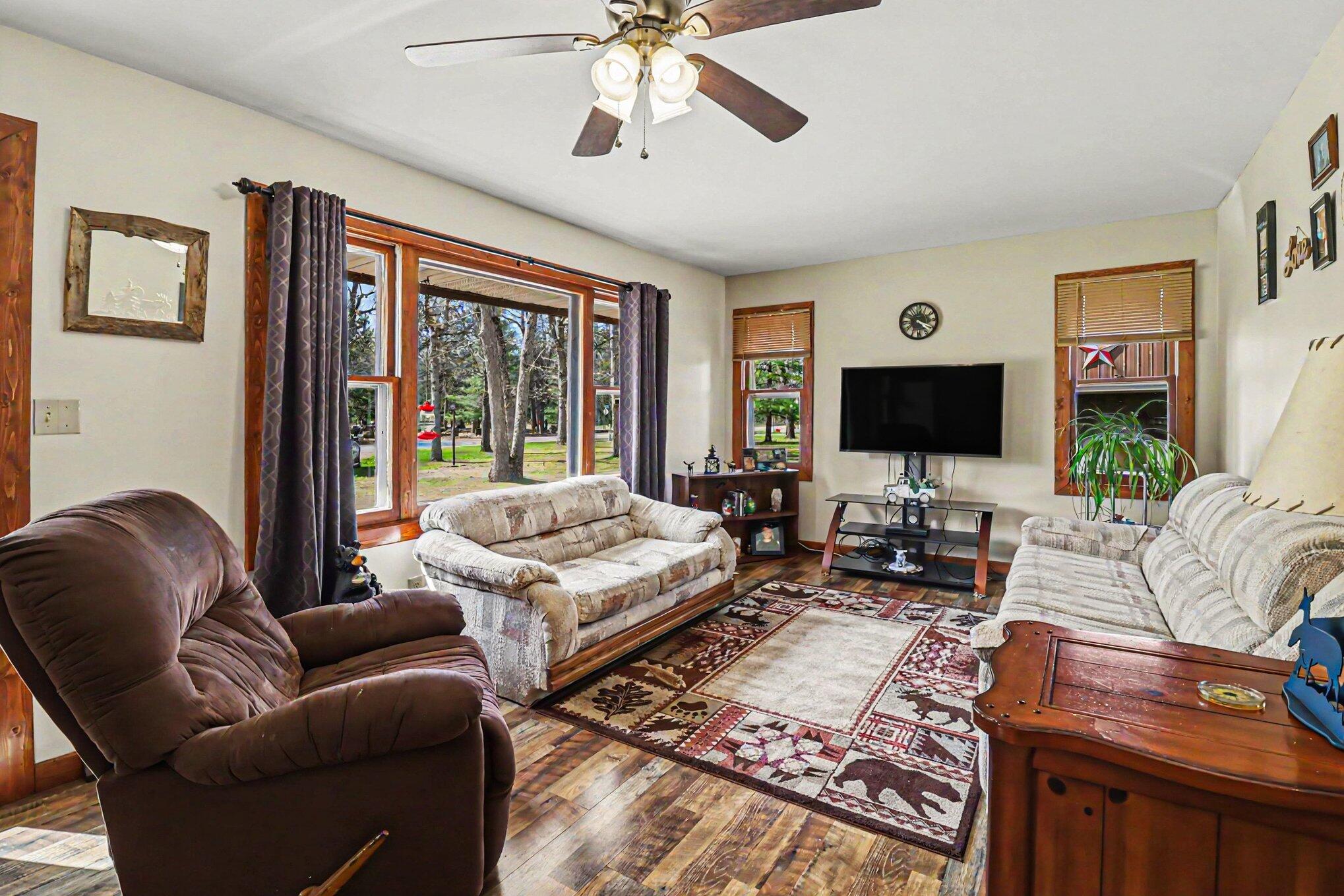 1430 S Walhalla Road