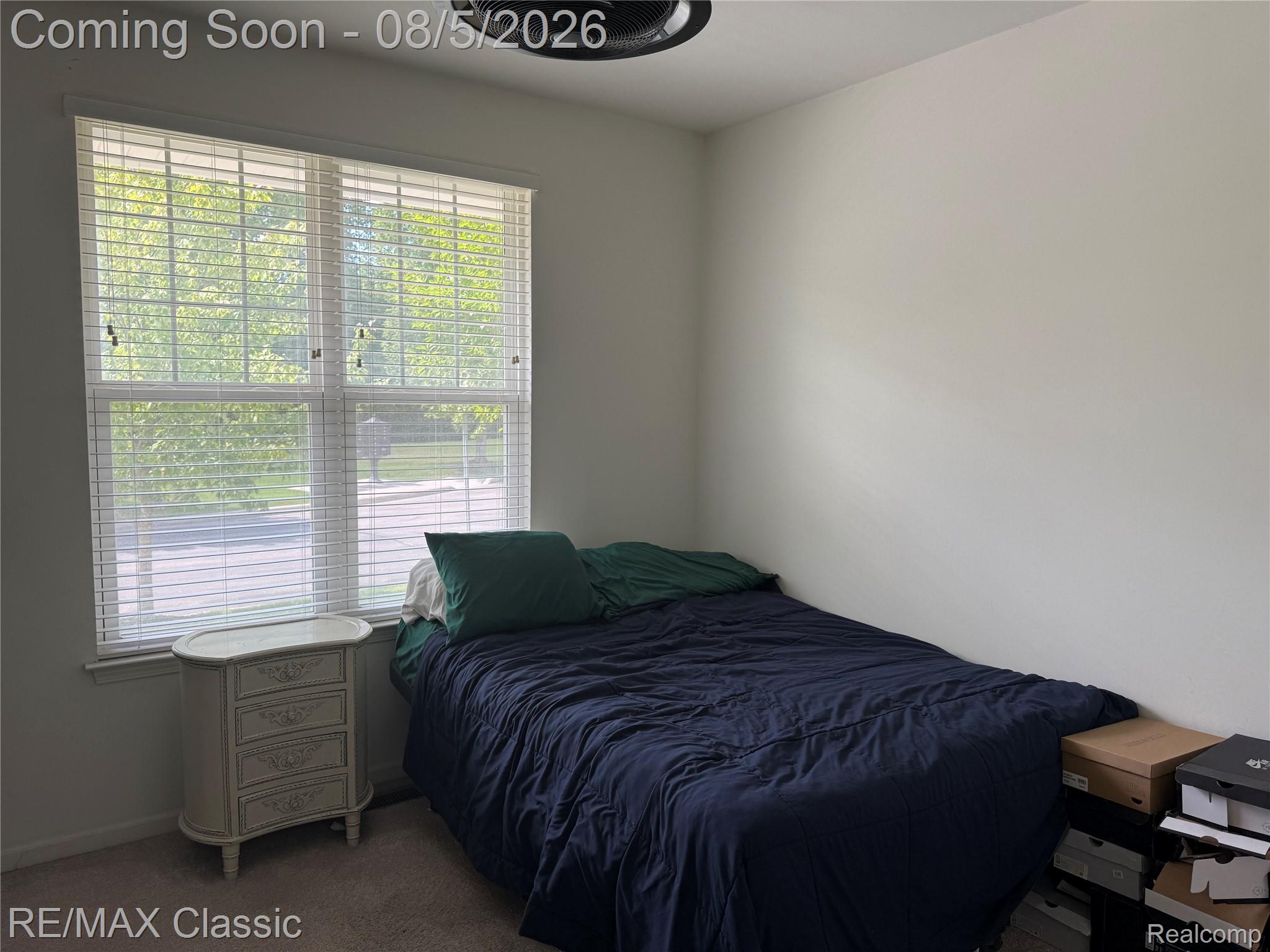 49360 Garden Lane N 2