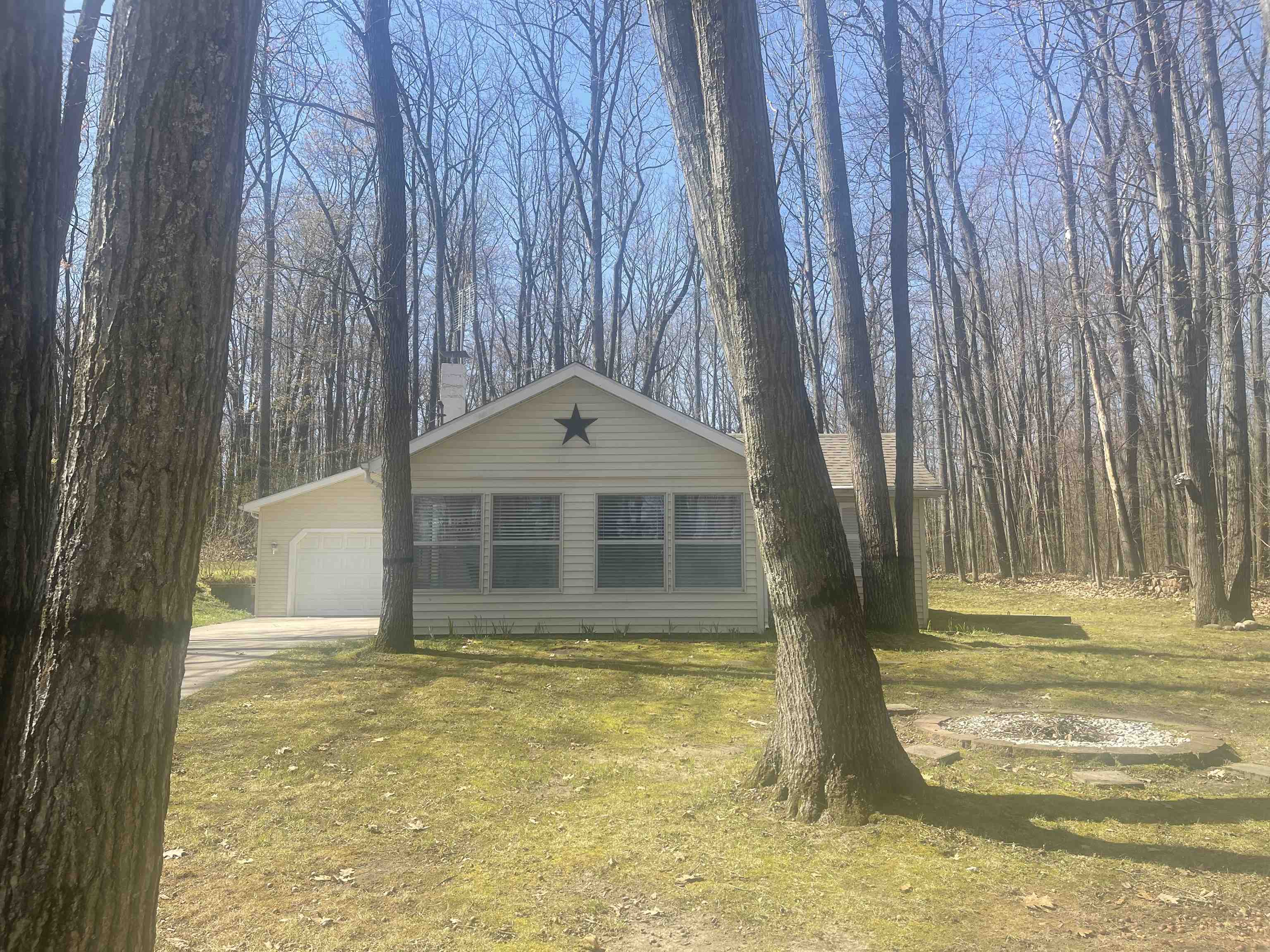 742 Bungo Lake Road