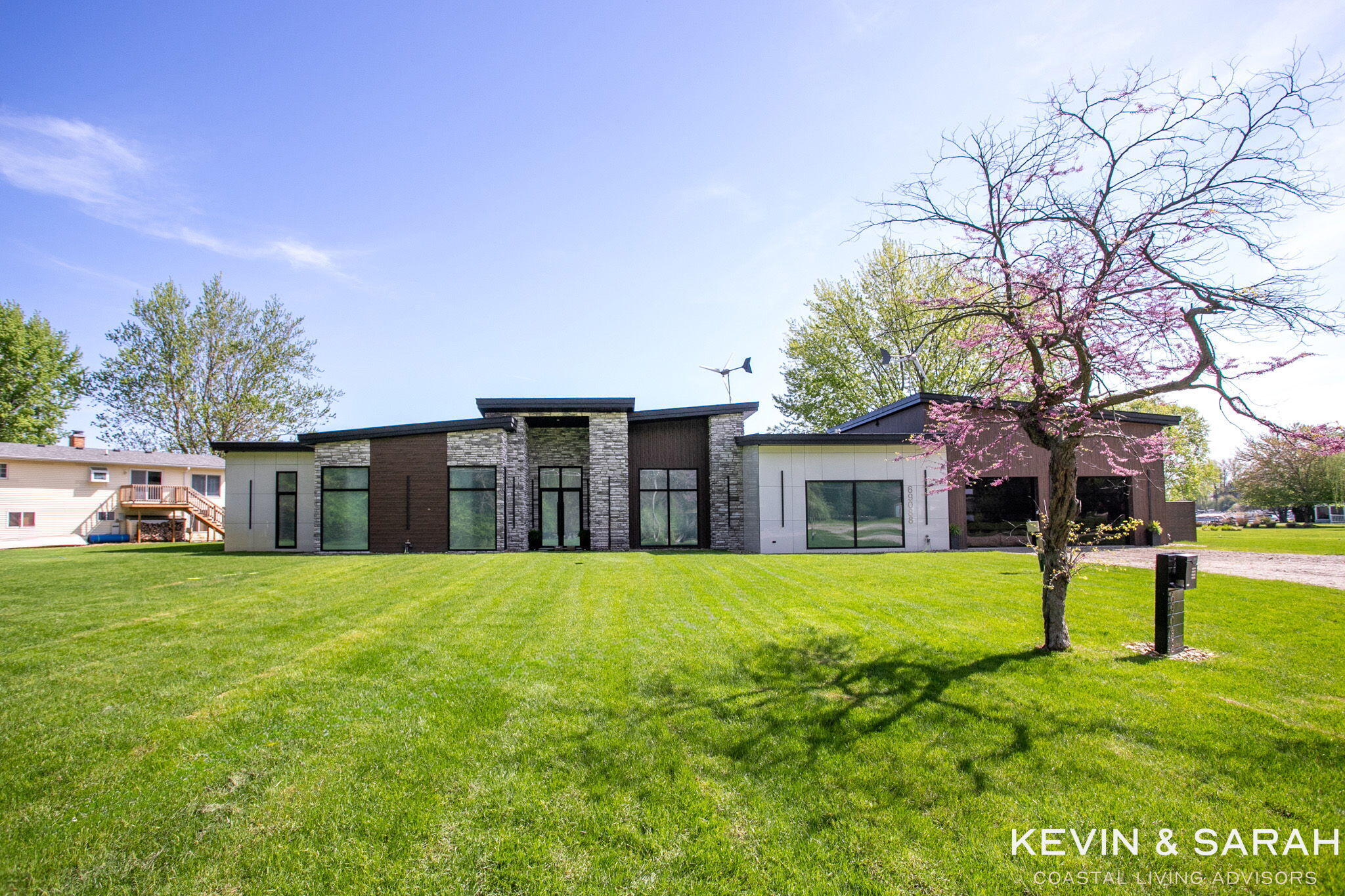 69088 Hillside Drive