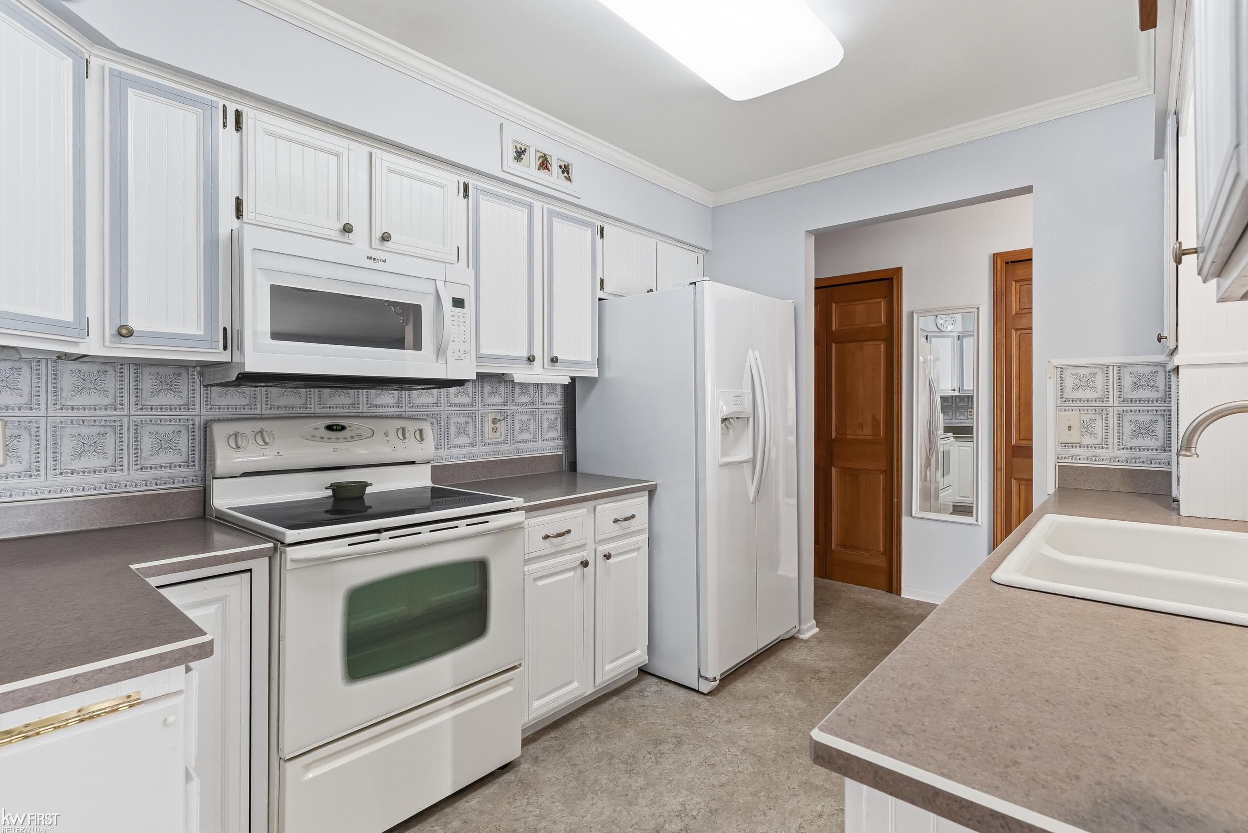 4482 Springbrook Drive