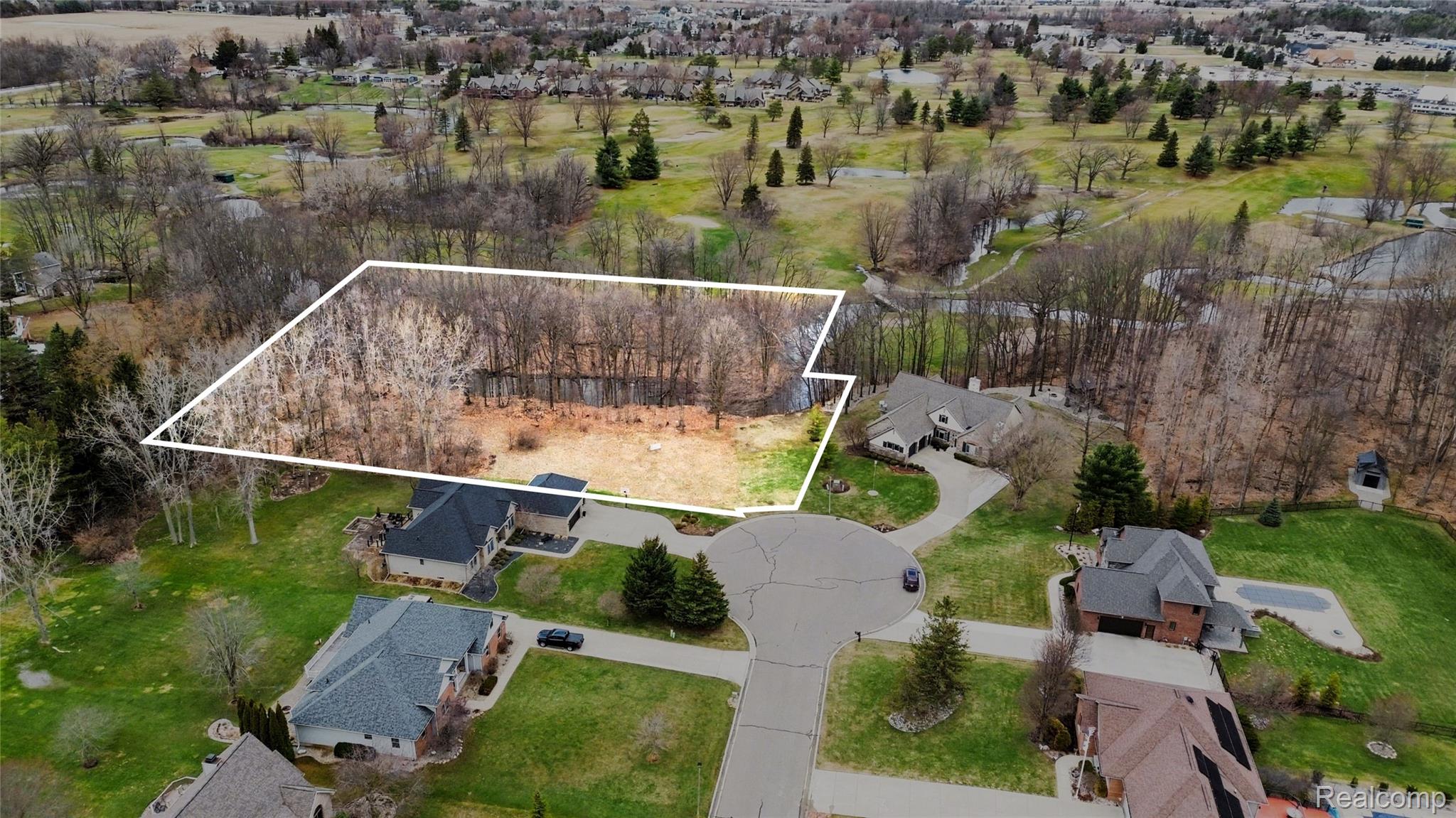 9519 Country Club Lane