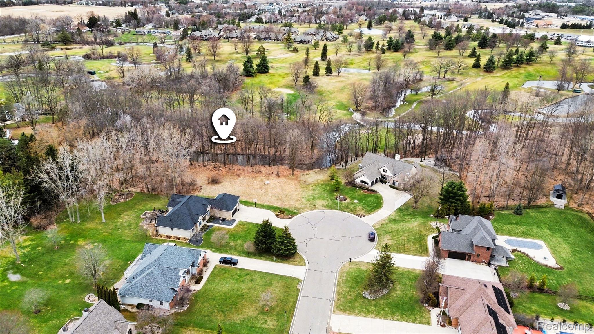 9519 Country Club Lane