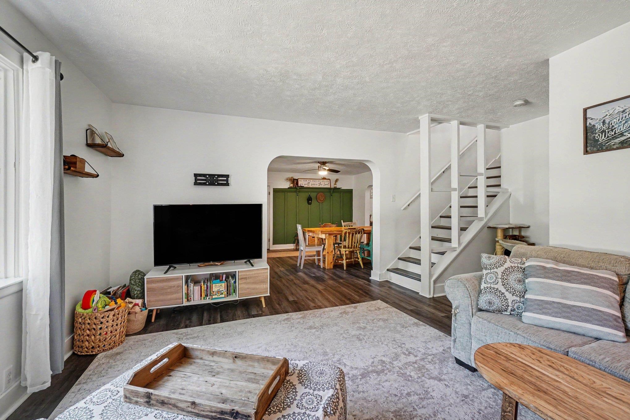 722 N University Avenue