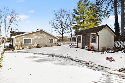 11412 South Shore Drive Garfield Township MI 48632