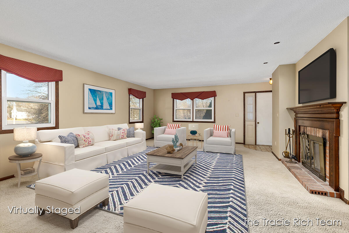 1380 Lake Michigan Drive NW