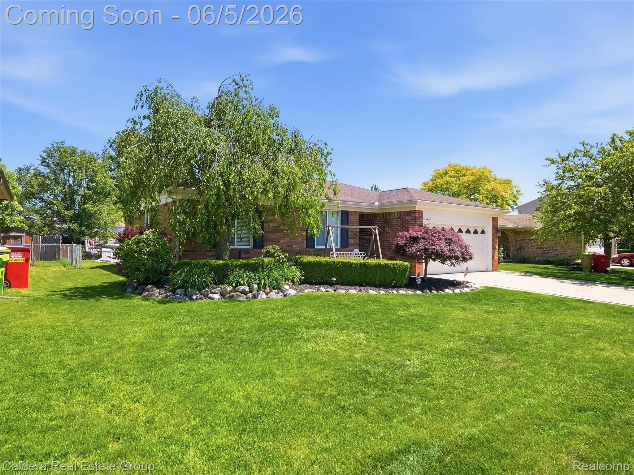 46270 Hollowoode Lane