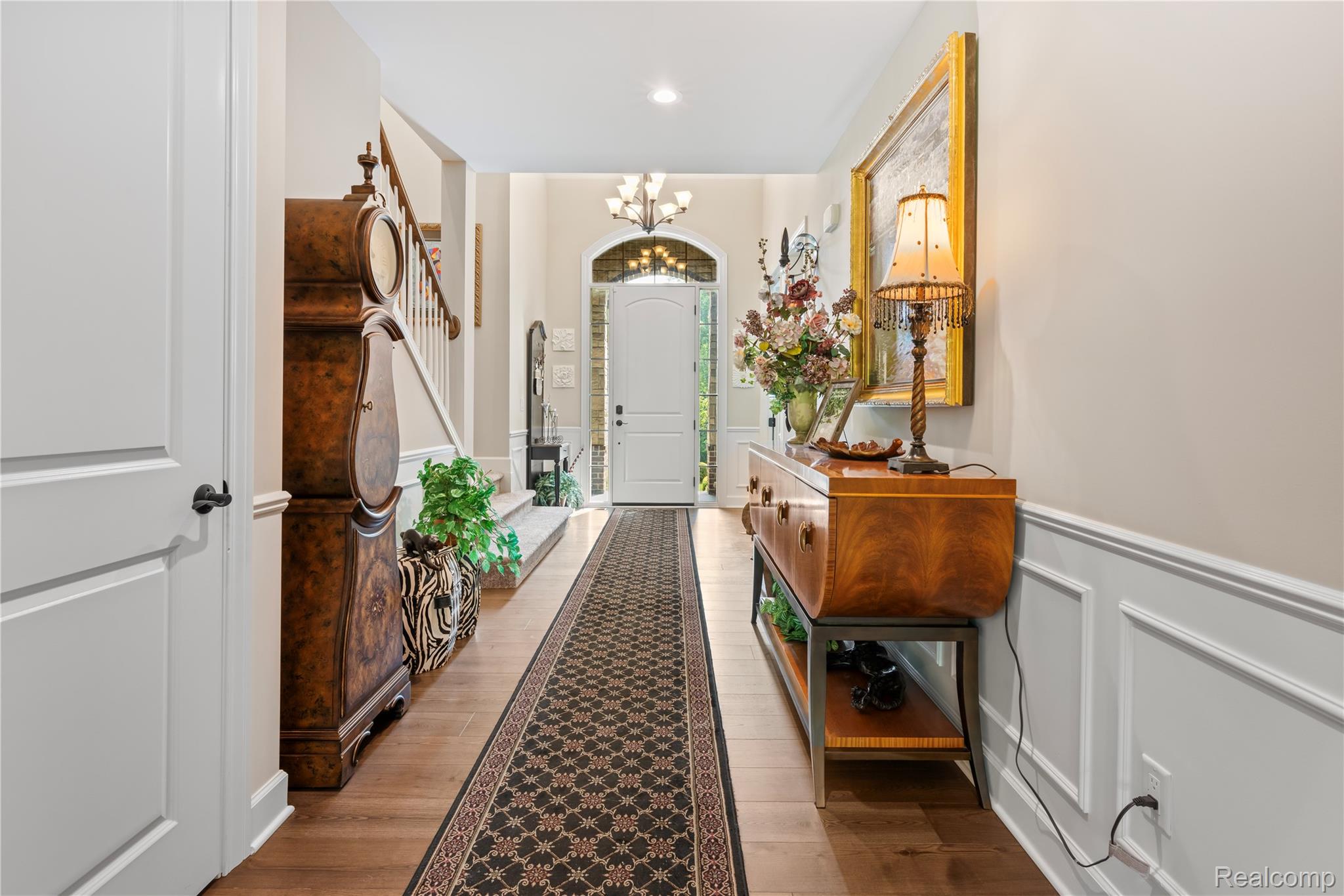 Plymouth City, Michigan 48170, United States, 4 Bedrooms Bedrooms, ,5 BathroomsBathrooms,Residential,Active,184487