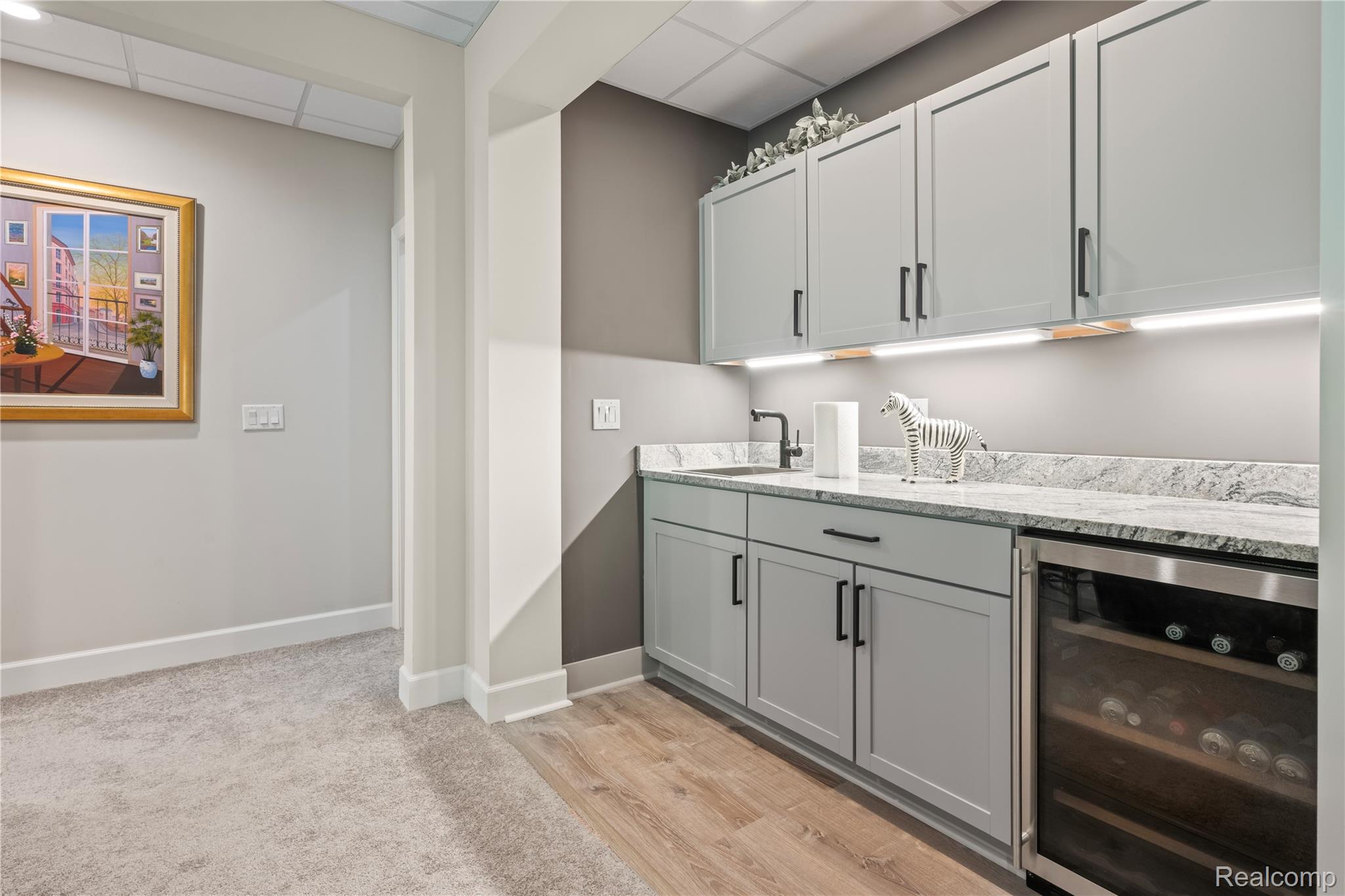 Plymouth City, Michigan 48170, United States, 4 Bedrooms Bedrooms, ,5 BathroomsBathrooms,Residential,Active,184487