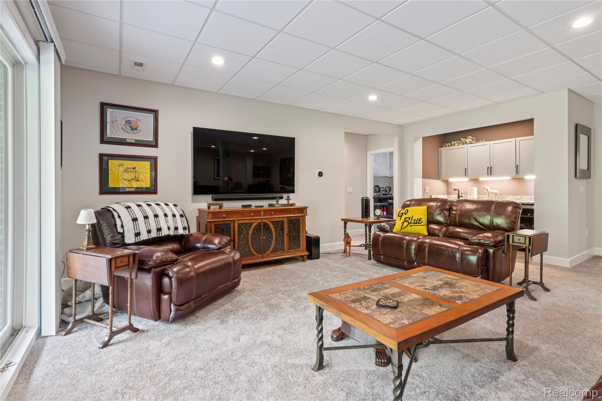 Plymouth City, Michigan 48170, United States, 4 Bedrooms Bedrooms, ,5 BathroomsBathrooms,Residential,Active,184487