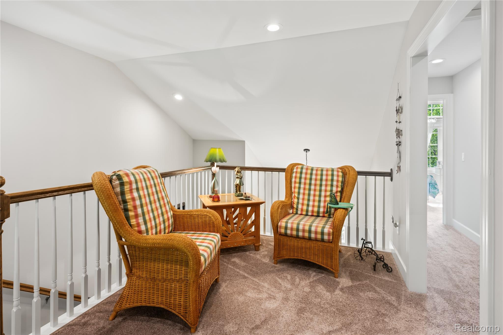 Plymouth City, Michigan 48170, United States, 4 Bedrooms Bedrooms, ,5 BathroomsBathrooms,Residential,Active,184487