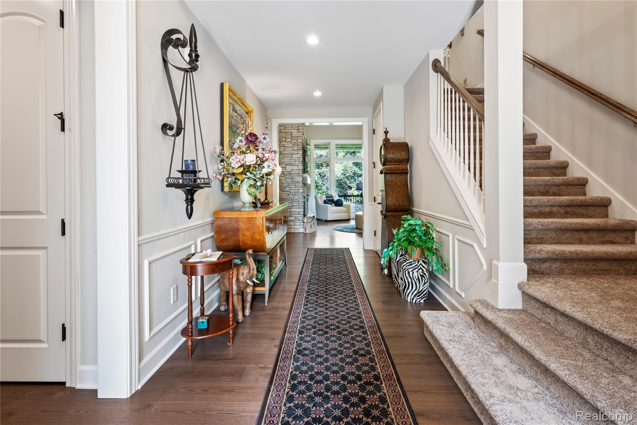 Plymouth City, Michigan 48170, United States, 4 Bedrooms Bedrooms, ,5 BathroomsBathrooms,Residential,Active,184487