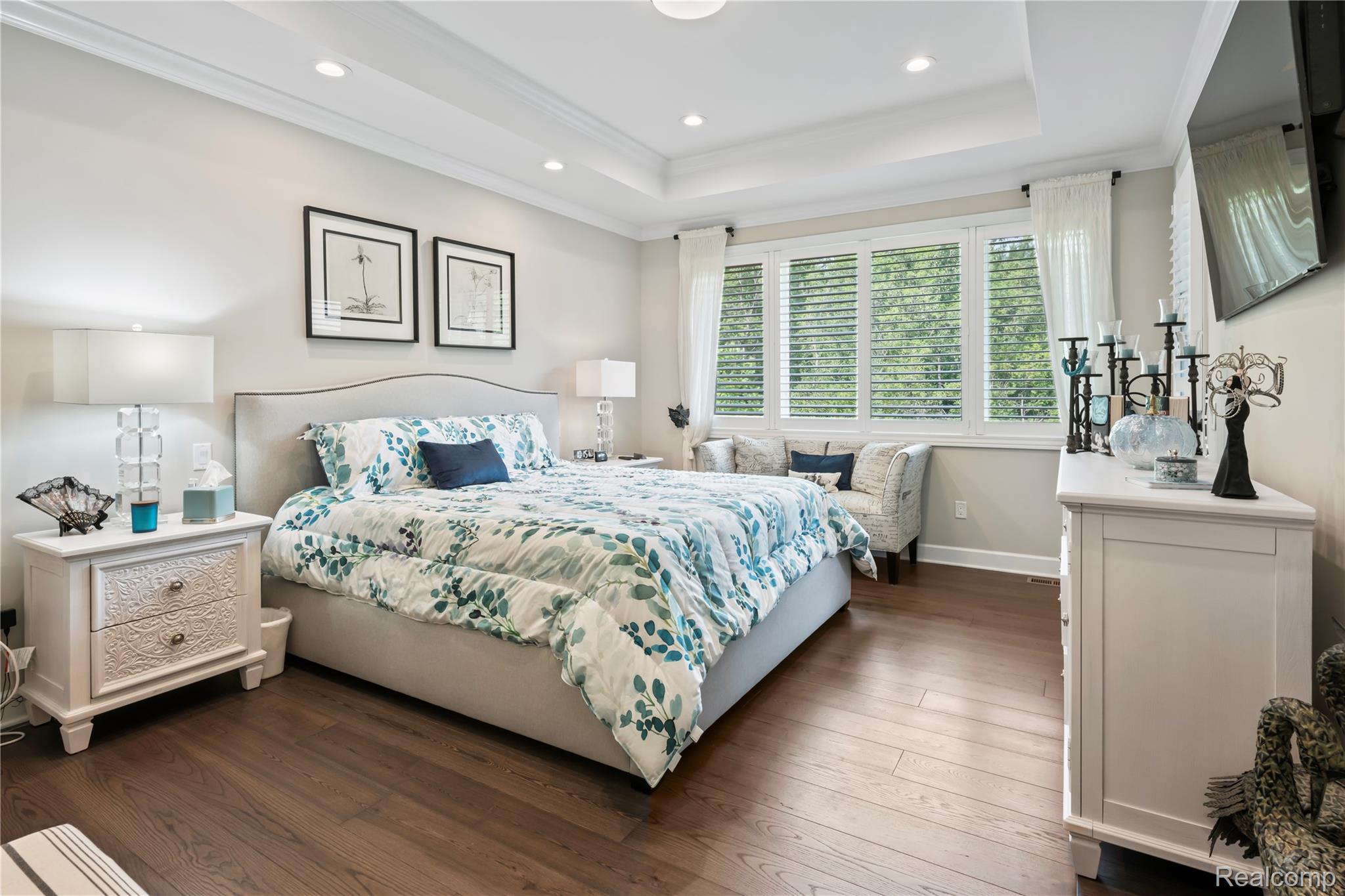 Plymouth City, Michigan 48170, United States, 4 Bedrooms Bedrooms, ,5 BathroomsBathrooms,Residential,Active,184487