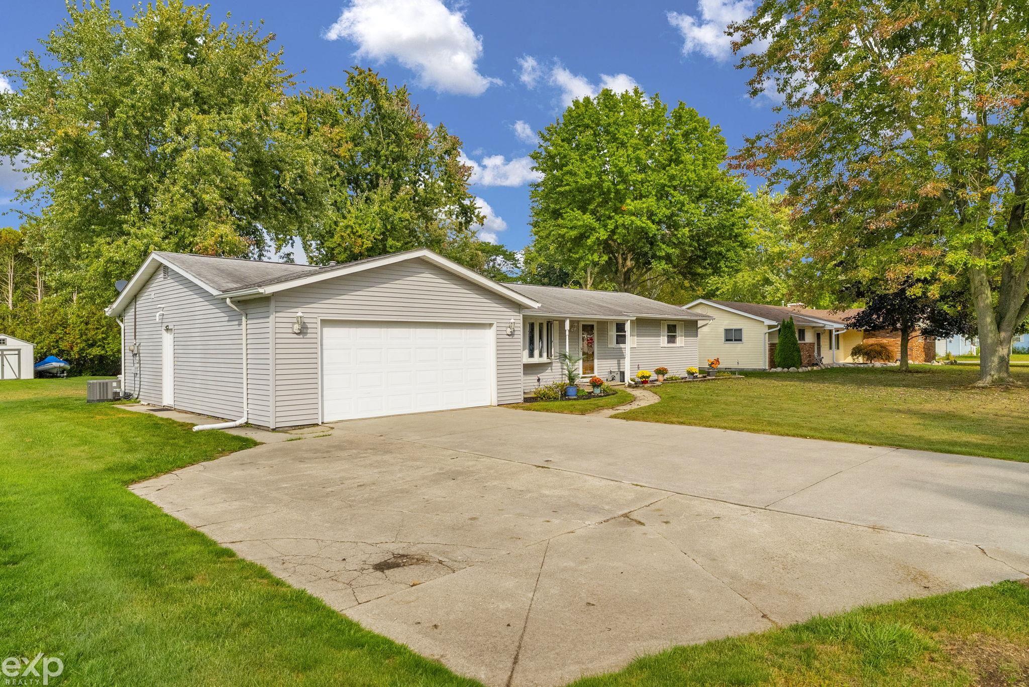 4460 Cambridge Drive