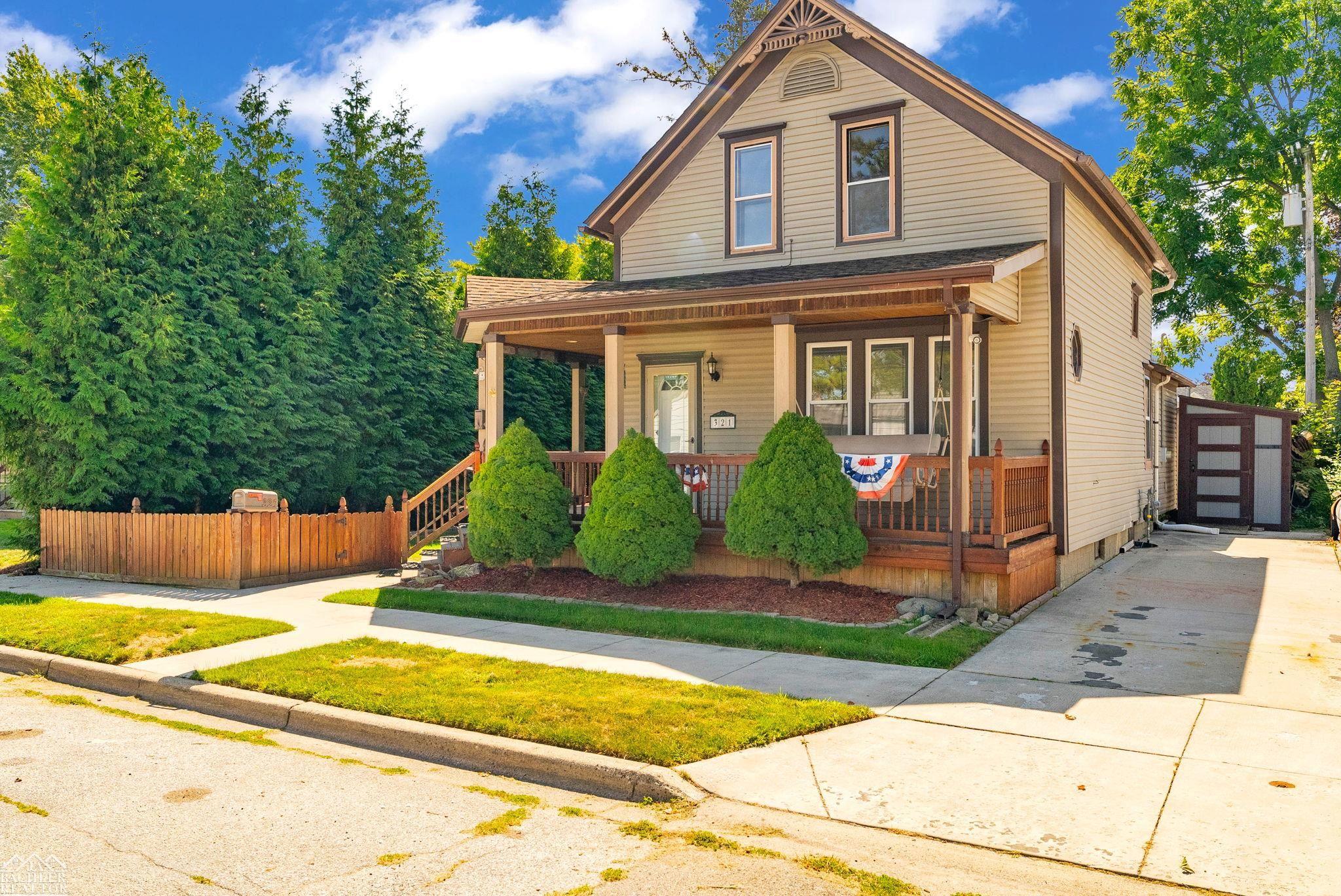 321 Delina Street