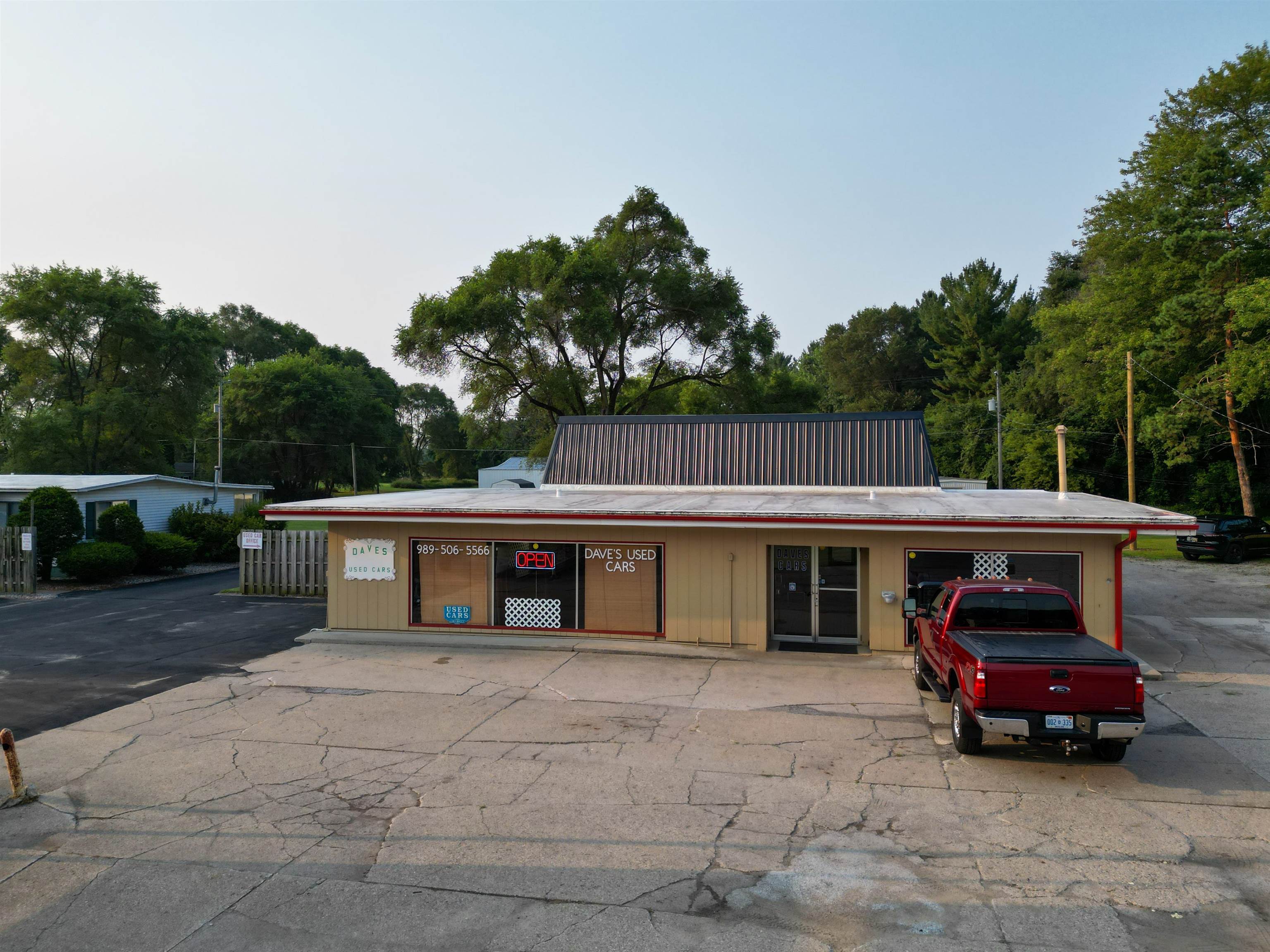 1729 W Monroe Road