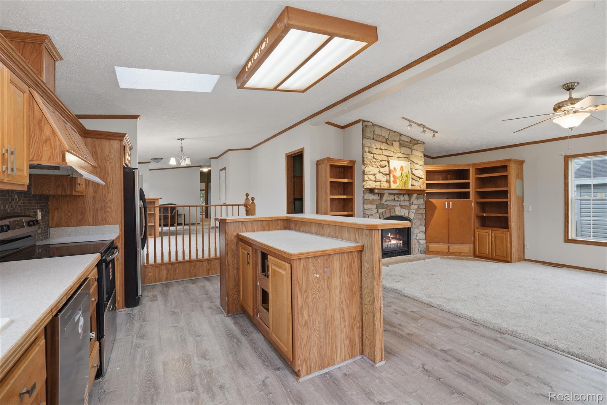 2524 Shakespeare Lane