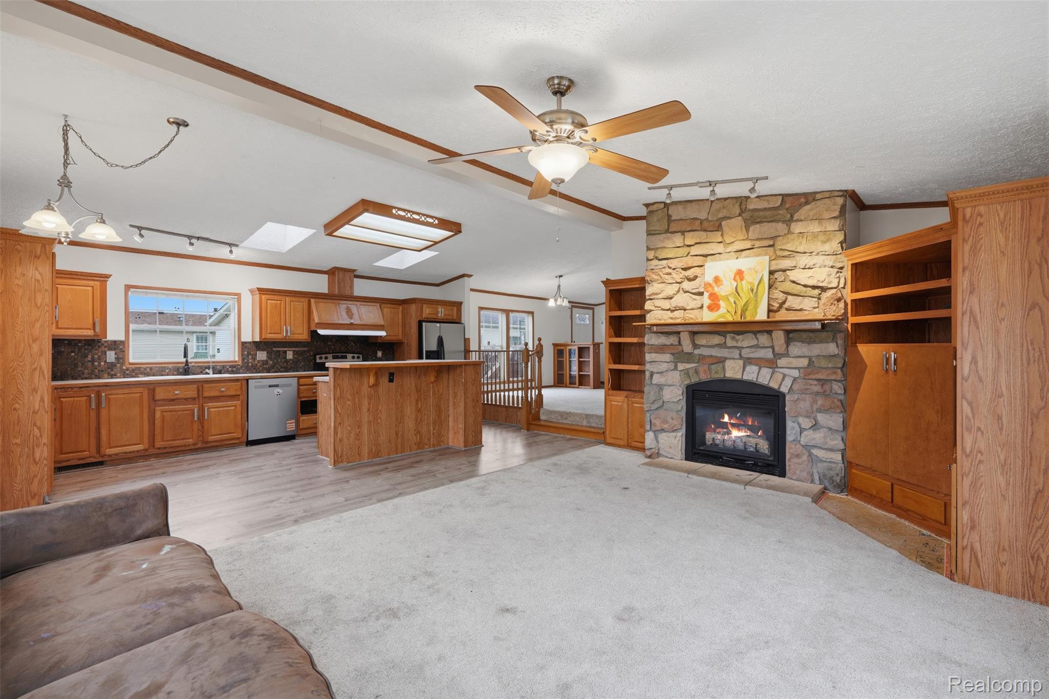 2524 Shakespeare Lane