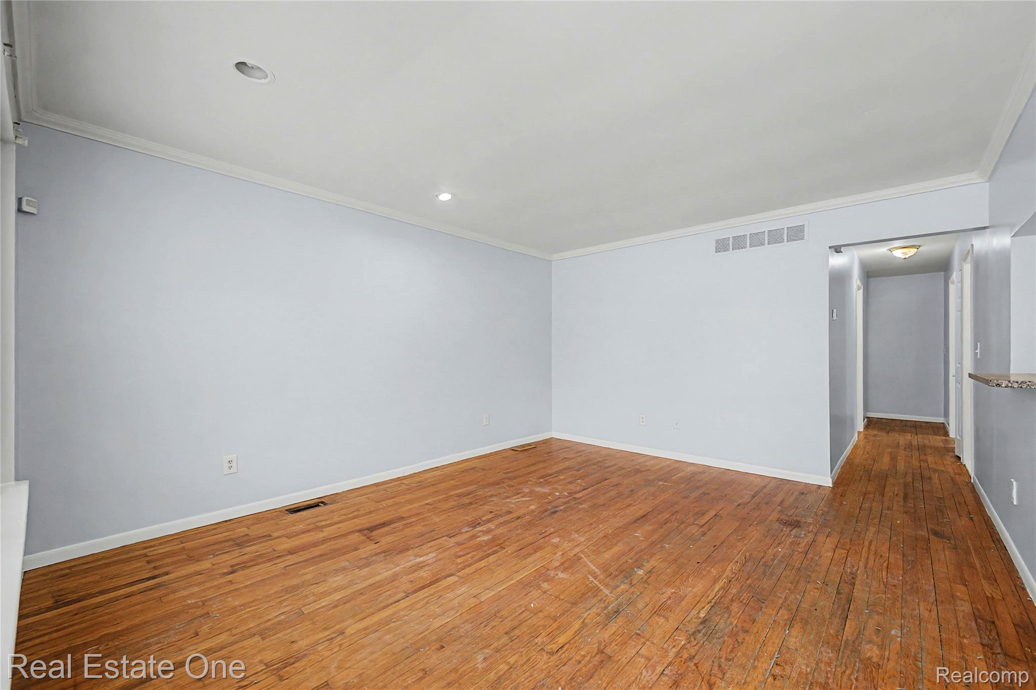 21046 Wakedon Street