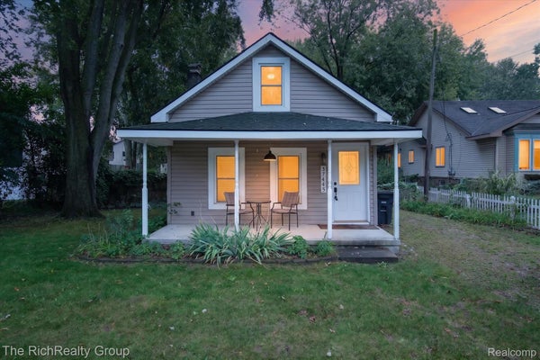 37445 MARQUETTE ST, WESTLAND, MI 48185 - Image c28cd2812cd32075a0cd124d26859dfb/3332268155