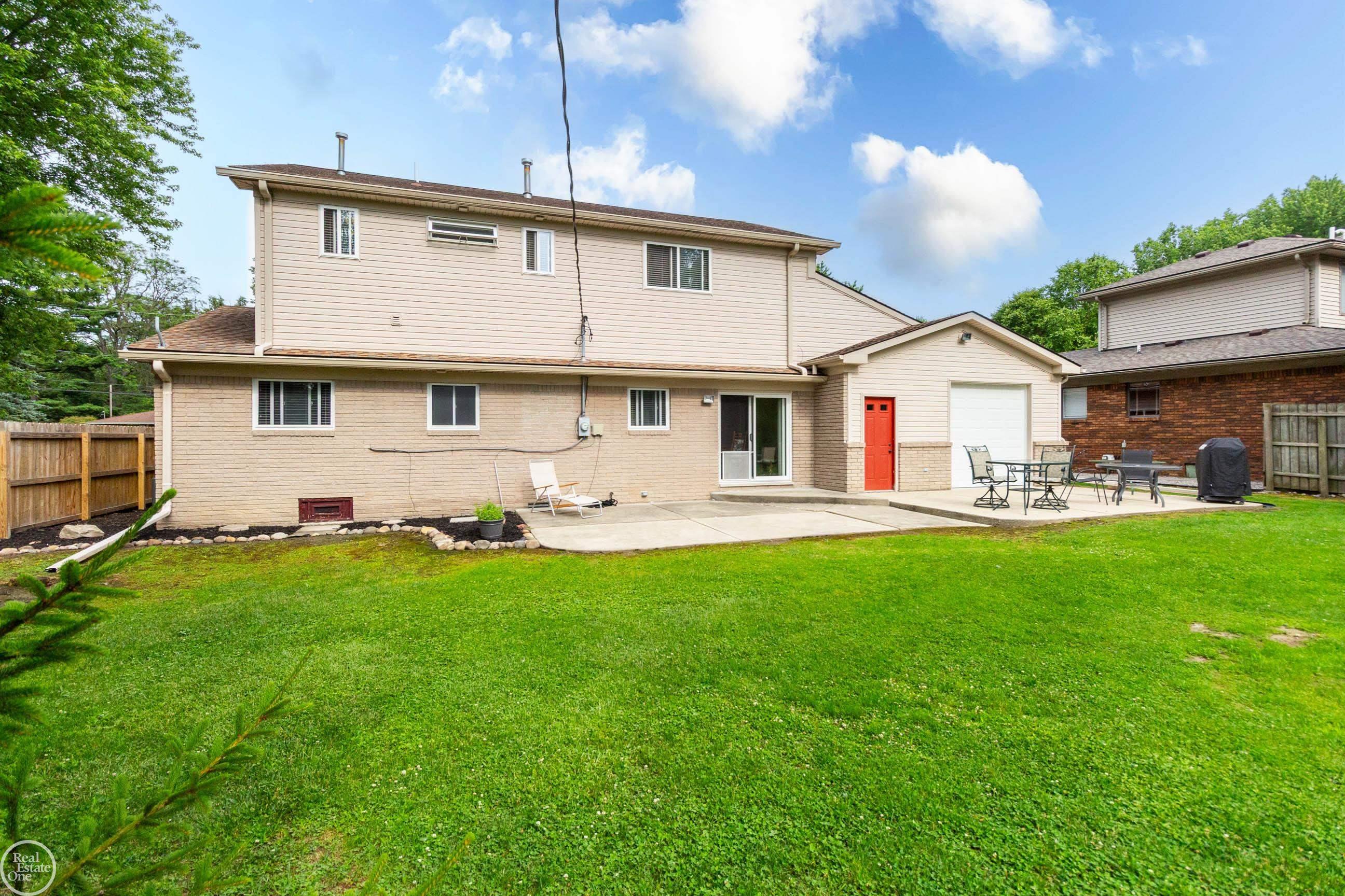 39745 Sylvia Street