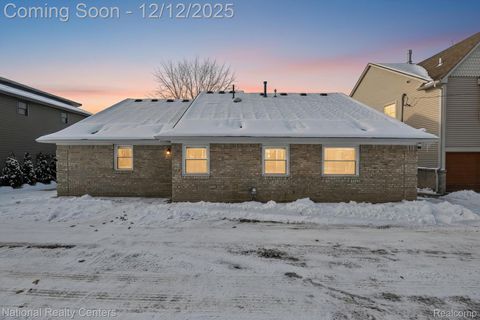 560 Black Oaks Trail Howell City MI 48843