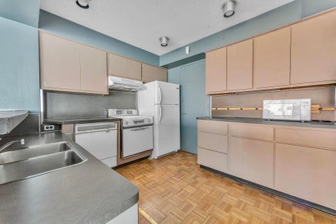 Tiny photo for 8200 E Jefferson Avenue #610, Detroit City, MI 48214 (MLS # 81026045958)