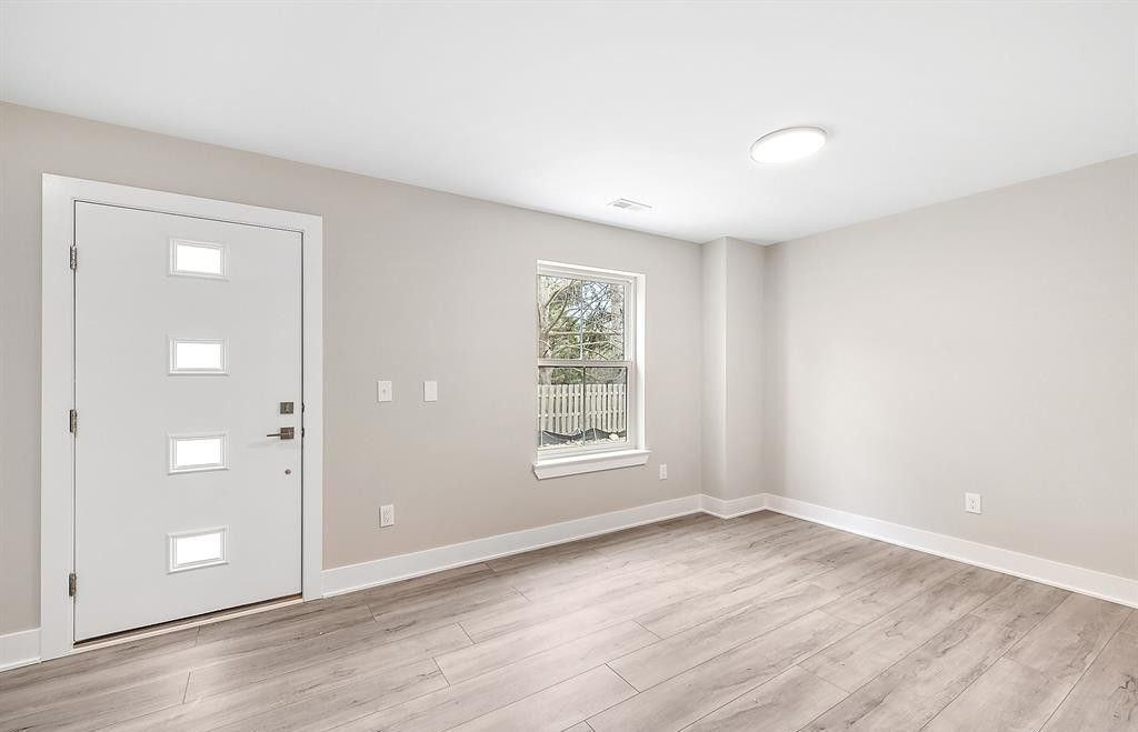 2878 SUMMERS Place